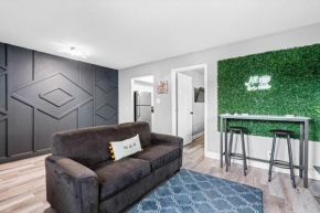 All Eyes On Me Private South Tampa Condo